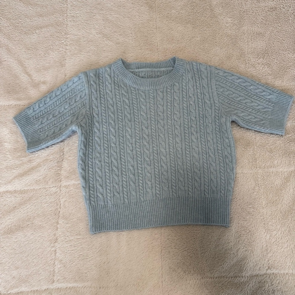Knitted Cropped Sweater